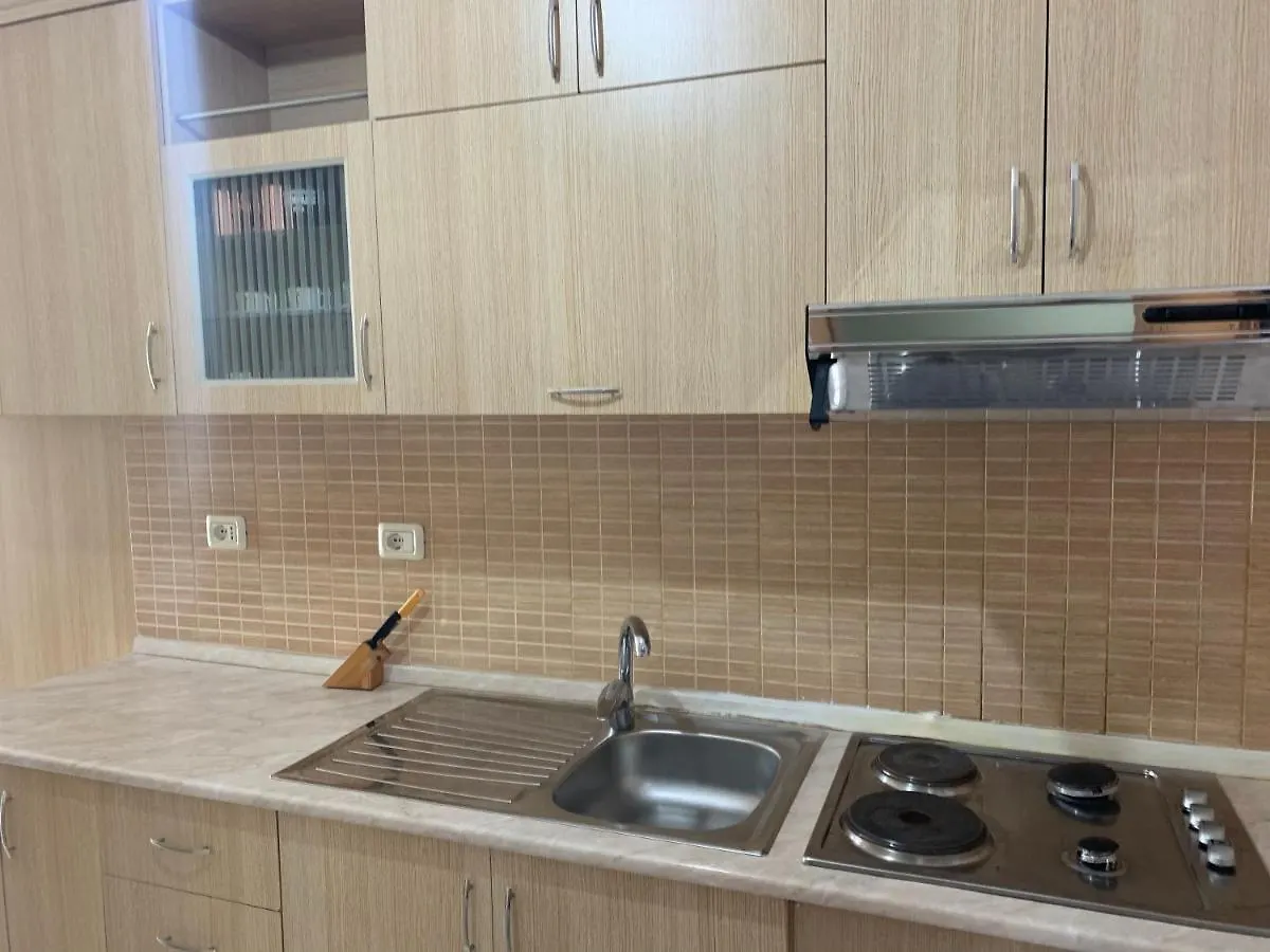 Rias Seaside Apartments Vlore